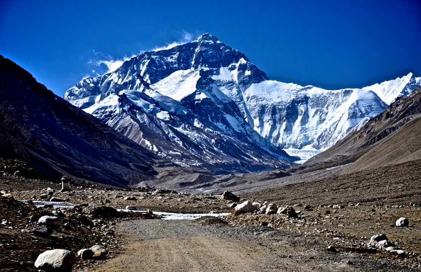 Rough road and North Everest view. 