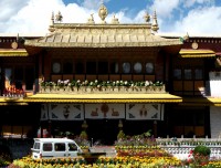 Norbulinka palace in Lhasa 