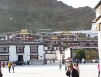 Tashilampo Monastery in Shigatse 