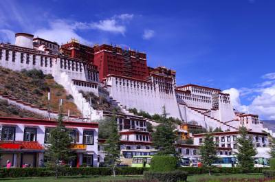 Budget Tour to Tibet