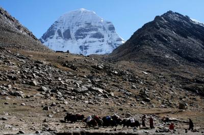 Lhasa Kailash EBC and Guge Kingdom Tour