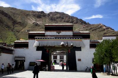 Tibet Tour from China